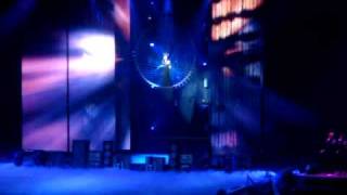 Kylie Minogue - Speakerphone - KYLIEX2008 (O2 Arena 27.07.2009)