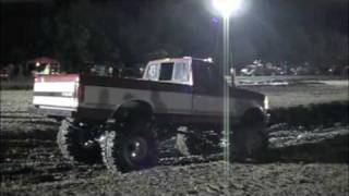 preview picture of video '225 mud bog'