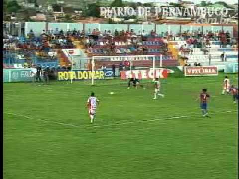 Melhores momentos - Vitória 3x2 Náutico - Estádio Carneirão
