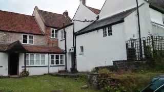 preview picture of video 'Glebe Cottage Helpful Holidays Review'