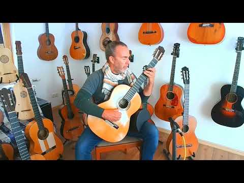 Arcangel Fernandez 1964 rare classical guitar  - holy grail guitar by one of the best luthiers ever - check video! image 13