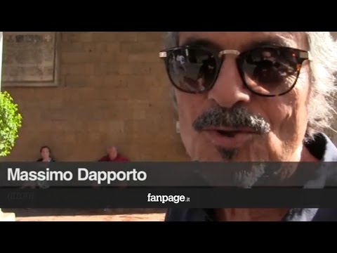 Anna Marchesini, gli amici attori ai funerali: "Sono terminate le sue sofferenze"