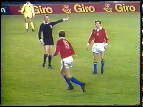 1987 (November 11) Czechoslovakia - Wales (EC-1988 Qualifier). Full Match (part 2 of 4).