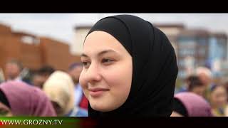 В Чечне одновременно сыграли свадьбу 200 пар в честь 200-летия Грозного