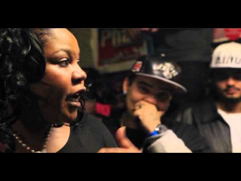 Shay Jones vs Peaches