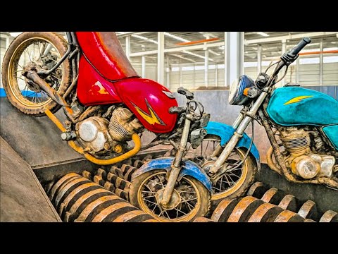 Shredding Motorcycle in Strongest Shredder! Extreme Metal Shredder Experiments 