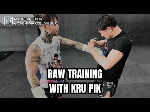 RAW MUAY THAI TRAINING  | Sparring, Clinchen & Pads mit Kru Pik 🇹🇭 | Düsseldorf, Deutschland 🇩🇪
