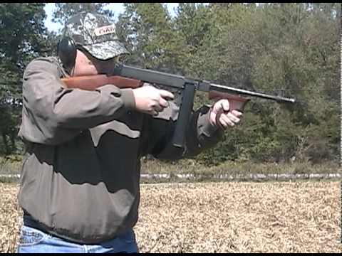 Jonny shooting M1A1 Thompson .45 ACP (Tommy Gun)
