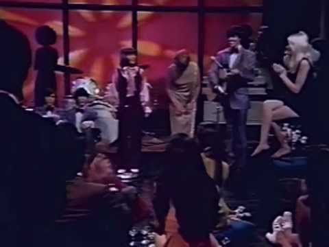 The Cowsills Play the Playboy Mansion