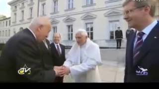 Pogarda niemieckich hierarchów wobec papieża Benedykta XVI