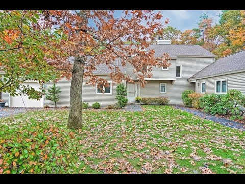 7 Essex,  Wayland, MA 01778 - Kathy Kelley - MLS 72587621