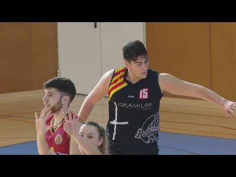 El CB Roquetes arrasa en l'arrencada i sentencia el Pallejà B en el primer quart