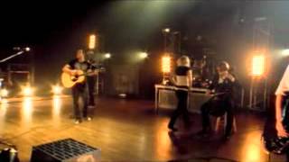 Skillet - Yours to Hold (Live)
