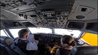 [分享] 泰王親架皇家空軍一號