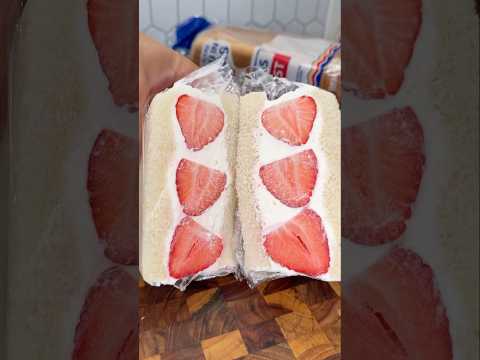 Japanese Strawberry Sando 🍓 #shorts