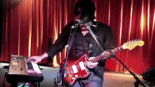 Bob Schneider ~ 40 Dogs (Like Romeo and Juliet)