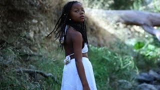 Saro - Two Suns (Official Video)