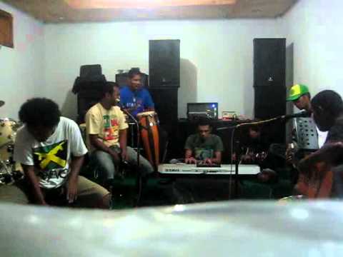 gp akustik ft ori bura,nyong franko - waiting in vain.flv