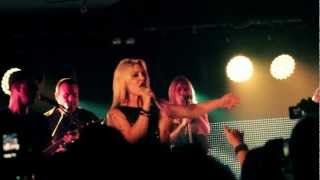 Vanessa Amorosi - Have A Look (Live at The Commercial Hotel, South Morang - 28/01/2012)