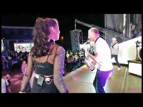 Pablo Estellés & Bea Carrodeguas en Albares de la Ribera - The Best (Mike Chapman & Holly Knight)