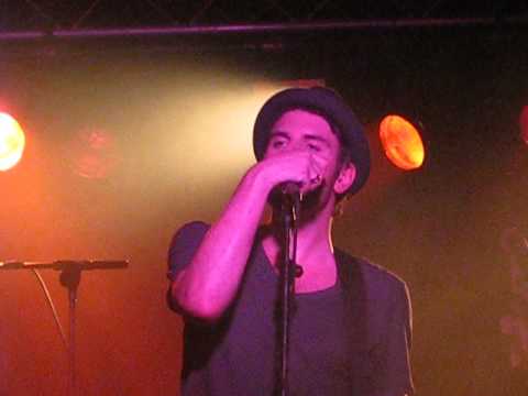 bedouin soundclash - when the night feels my song - live - southampton universit - 5/11/07