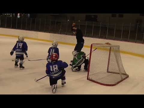 28.1.2018 ZS Louny př.utkání HC Slovan Louny (modří) - HC Slavoj Zbraslav 8:0 (4:0; 1:0; 3:0)III.tř.