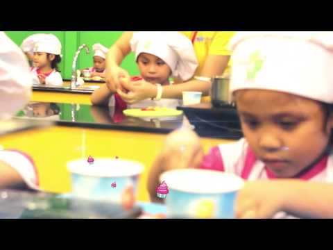 Giới thiệu Lớp học nấu ăn - Cooking Class tại khu vui chơi trẻ em tiNiWorld