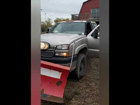 BOSS PLOW INSTALL ON 2006 DURAMAX
