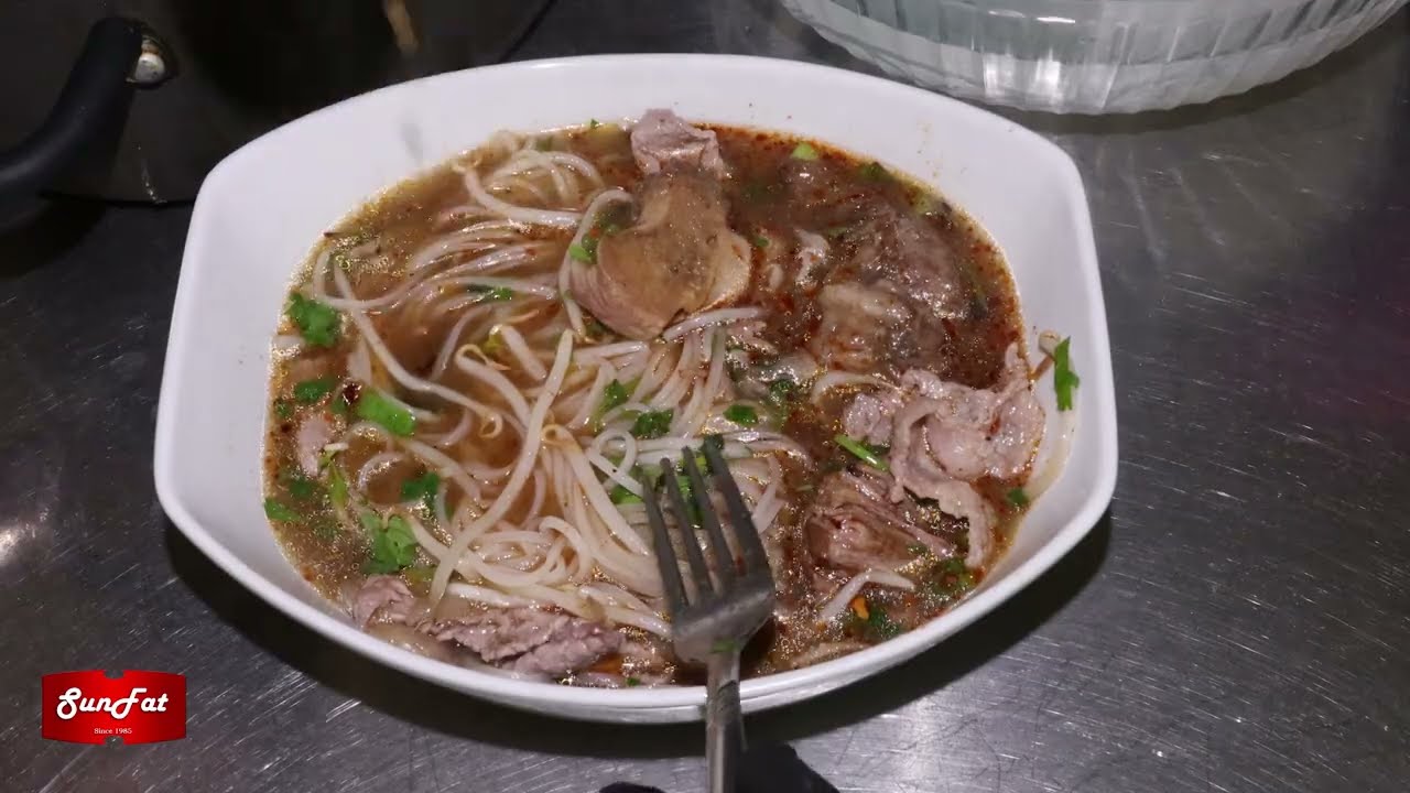 How to make Oxtail Pho