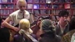 Laura Marling - Cross your fingers / Crawled out of the Sea