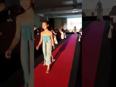 Desfile Joaquín Verdú,  Cena de Gala de Cruz Roja de Sitges