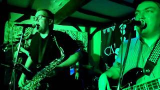 The Stylotones - Tom Hark 1980 (You have to laugh or else you&#39;ll cry)