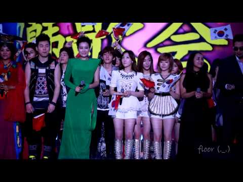 [HD Fancam] Taeyeon, Tiffany, Sunny ending at 120825 14th Korea China Festival by floor_d184