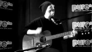 TRIXIE WHITLEY &quot;Need your love&quot; on PURE