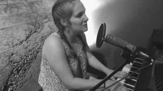 Nora Burkhartsmeier - Crazy Boy