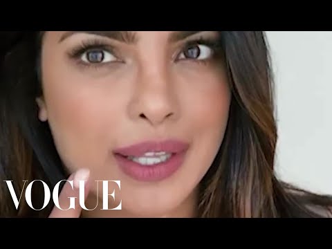 Priyanka Chopra's Lip Scrub Secret