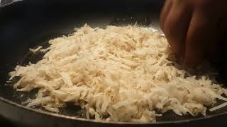 Golden Crispy Delicious Diner Style Hash browns! Super Easy Recipe!