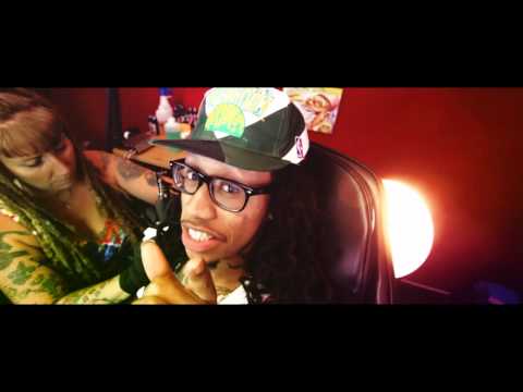 Yung Berg ft. Cartoon - Shirt Off [Official Music Video]