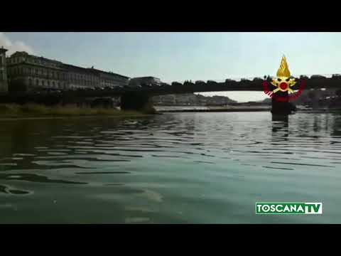 2017-09-28 FIRENZE - CADAVERE 19ENNE TROVATO IN ARNO IPOTESI SUICIDIO