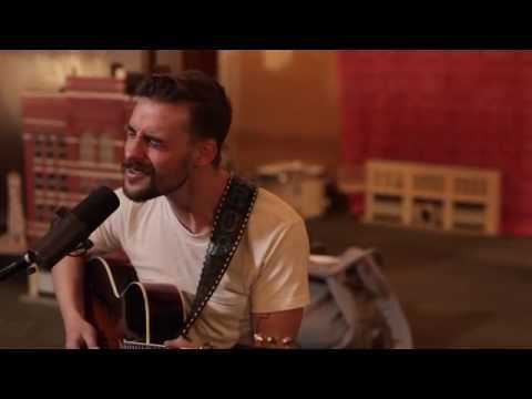 Robert Ellis - TV Song (Live in Nashville)