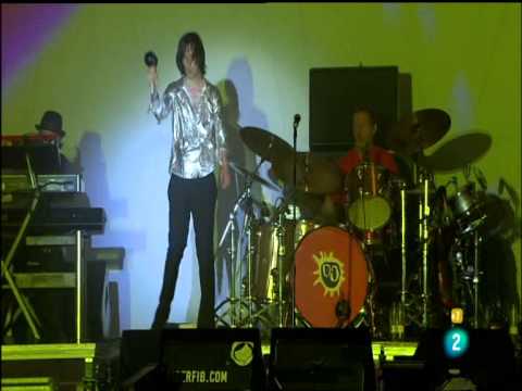 Primal Scream 20110707 Benicassim
