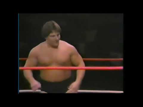 David Sammartino vs Jobber Gino Carabello WWF 1985