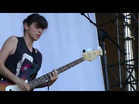 Linda Martini Da-Me A Tua Melhor Faca Primavera Sound Festival 2012