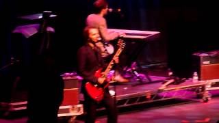 The Feeling - Wave 105 Live - A Hundred Sinners (snippet) - 20/11/11