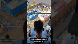 Download lagu Bongkar Muat di Pelabuhan Dumai mp3