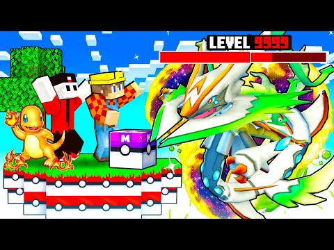 I SURVIVE ON A LEGENDARY POKEMON BLOCK in MINECRAFT - ITA