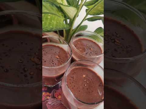 Hot Chocolate 🍫 Thick and creamy #hotchoclate #chocolatelover #youtubeshorts #viralvideo #easyrecipe