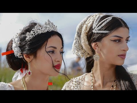 Beautiful bride 13 years old. Groom 14 years old. Luxurious gypsy wedding. Russia