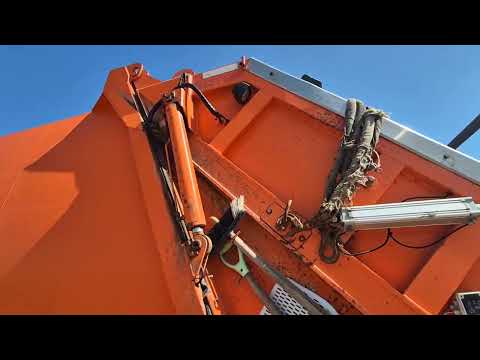 Volvo FM330, garbage trucks