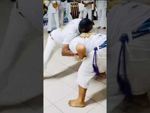 Mestre Pantera Vs Instrutor Zambeta #alegria #capoeira #luta #cultura #bvr #eua #seoul